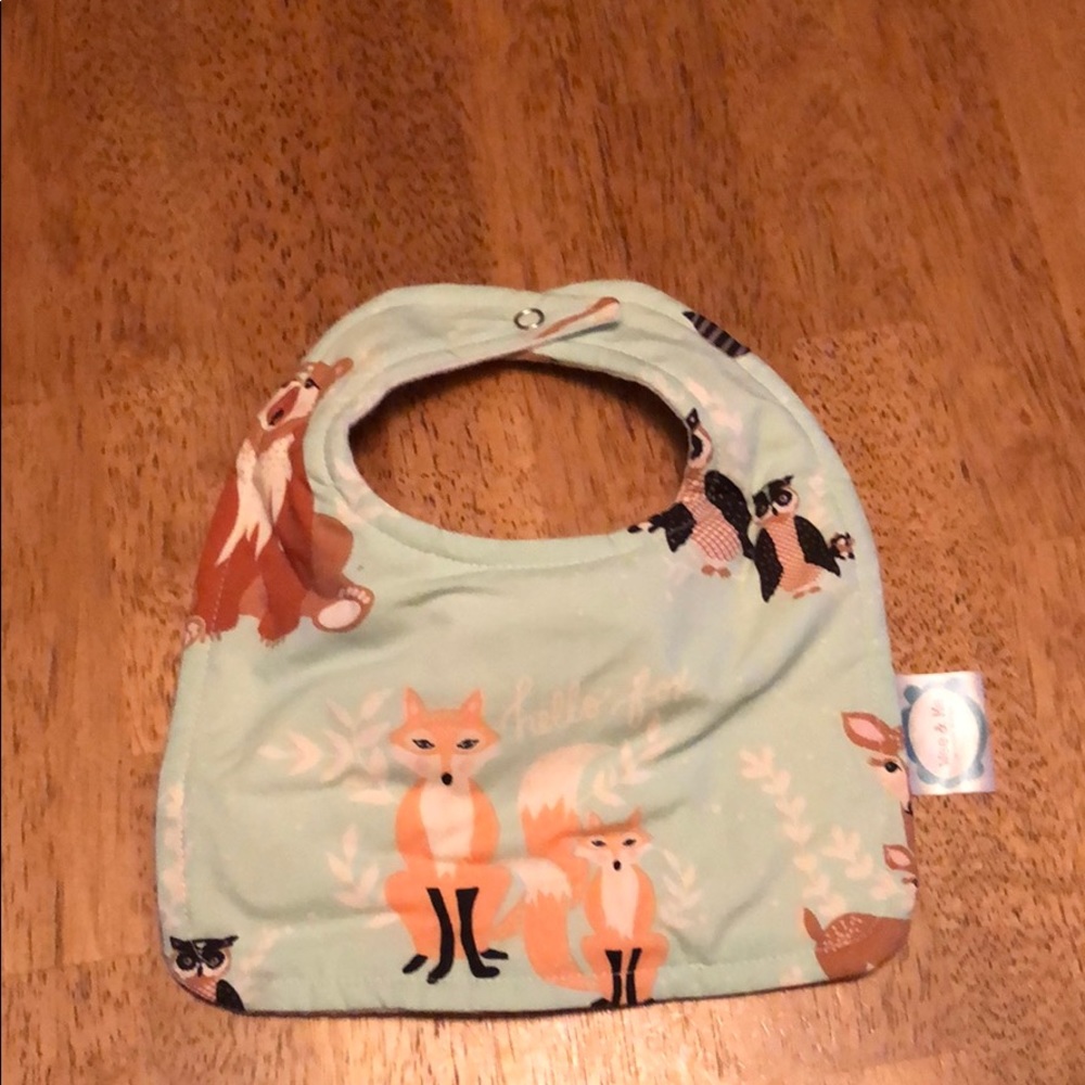 HELLO FOX BABY BIB!